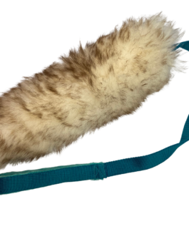 Szarpak z owczym futrem